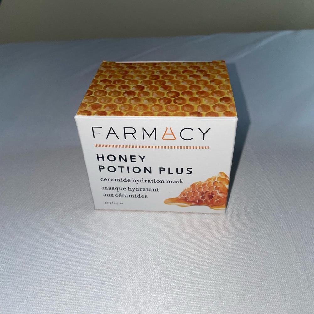 Farmacy Honey Potion Plus Ceramide Mask with Honeycomb Design